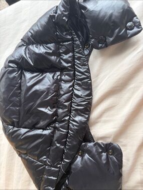 Moncler Black Glossy Men's Puffer Jacket hood -  likely fits size 3 or 4 maya
